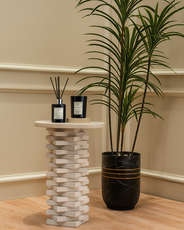 Callaia Serpeggiante Marble Side Table