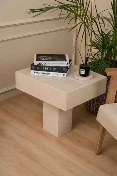 Ivora Serpeggiante Marble Side Table