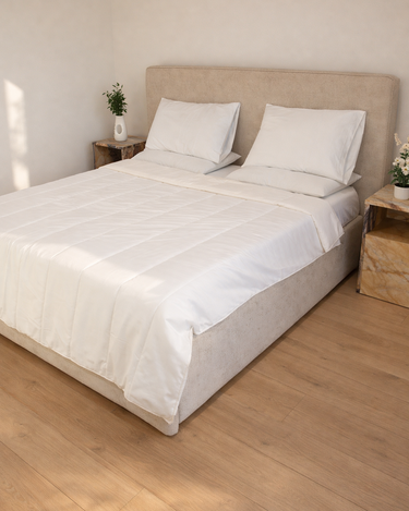Maelia Upholstered platform Bed