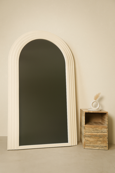 Liliro Arched Full-Length Standing Mirror White