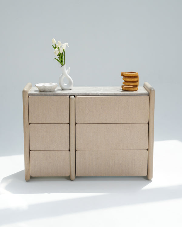 Inaya Vanity Table