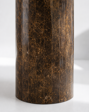 Elaris Dining Table