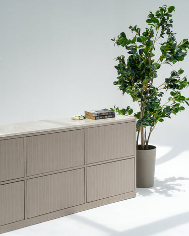 Soraya Buffet Table